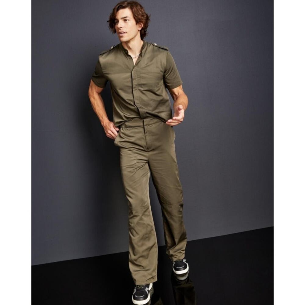 Royalty by Maluma Men's Relaxed-Fit Olive Pants Size 38